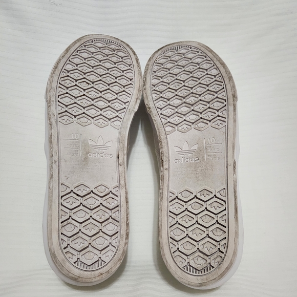 Size 10.5 - Adidas Court Rallye Slip On Triple White Skateboard - Picture 5 of 5